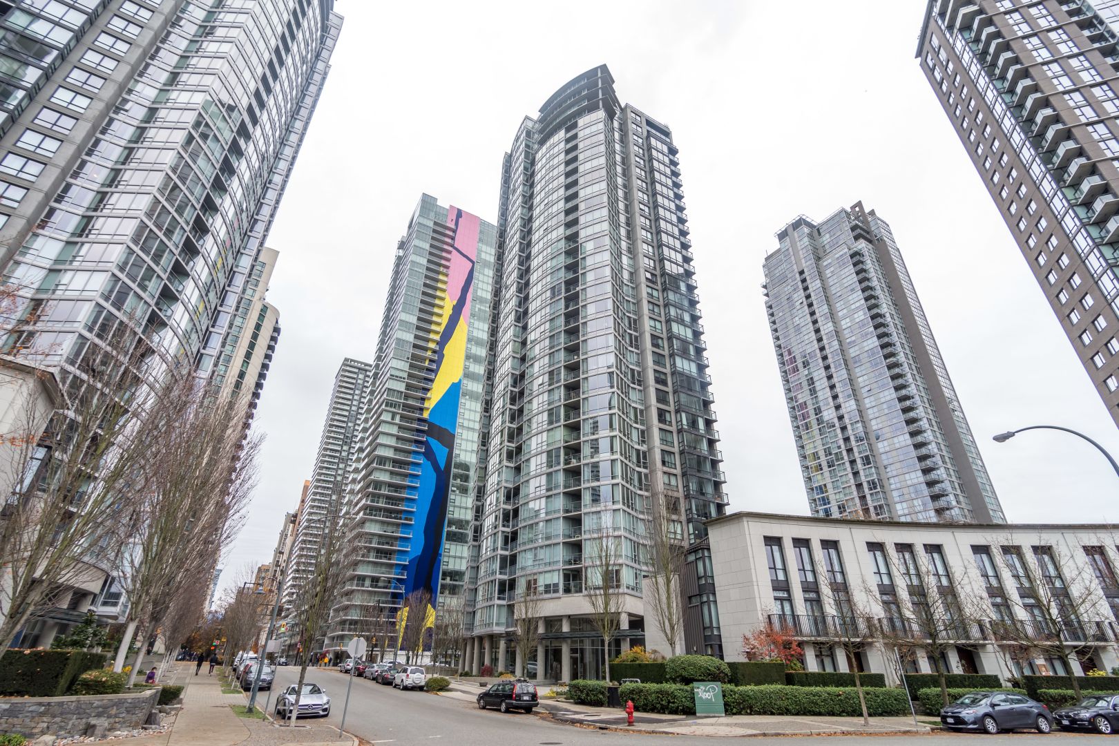 11051438 Richards Street Vancouver, B.C.